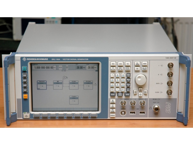 Rohde & Schwarz SMJ100A vector signal generator