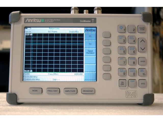  Anritsu S332D, Antenna and cable analyzer, 25 MHz to 4 GHz
