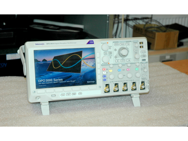  Tektronix DPO3014, digital oscilloscope 4x 100 MHz
